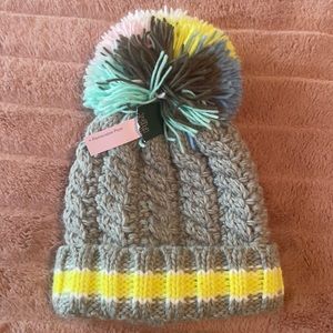 NWT Pom hat